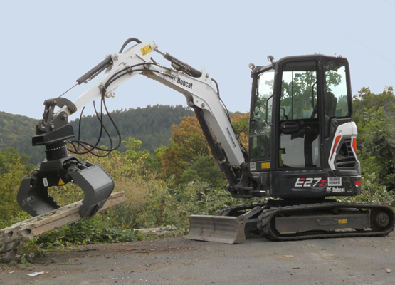 2,7 t Minibagger Bagger mieten - Bobcat E27z